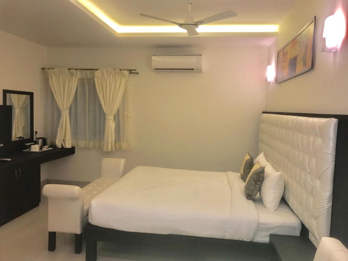Krishna Beach Resort & Spa 콜바 외부 사진
