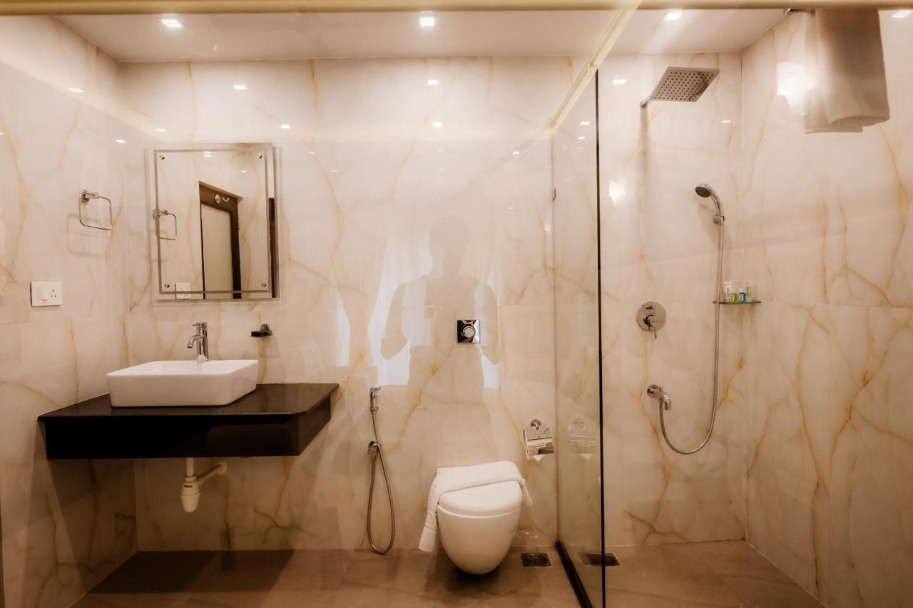 Krishna Beach Resort & Spa 콜바 외부 사진